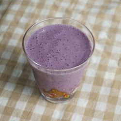 【レシピ】ブルーベリーとバナナのスムージーを作ってみた