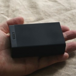 パワフルで便利！Anker 40W 5ポート USB急速充電器