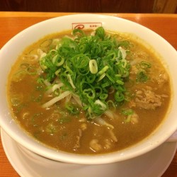 ミスターパピーでビーフカレーラーメンとカレークッパを食す！（大阪・南森町）