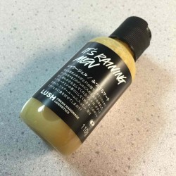 みつばちマーチ LUSHの人気シャワージェルの使い方や感想など