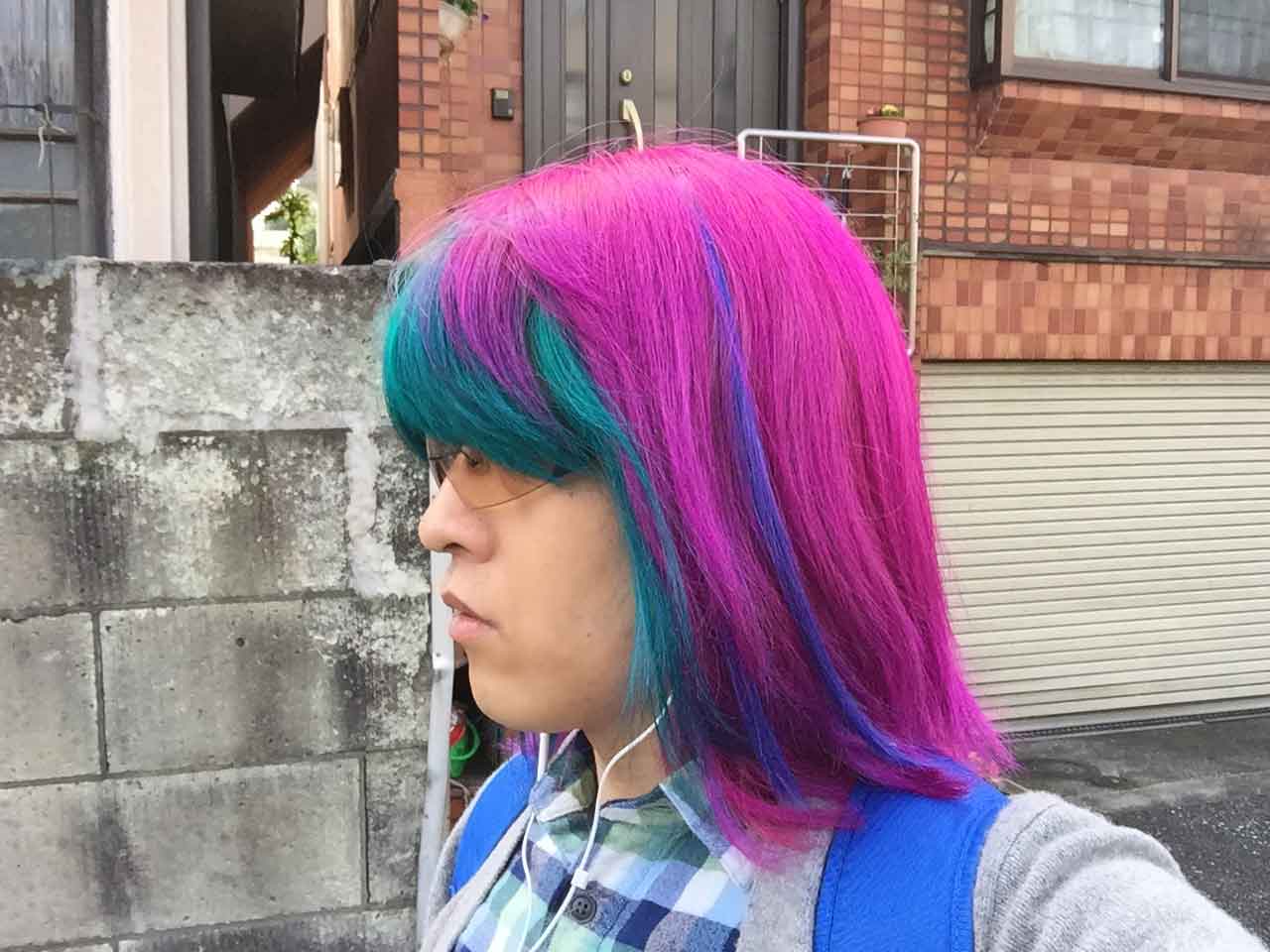 マニパニのエンチャンティッドフォレストとホットホットピンクの色持ちを調べてみた