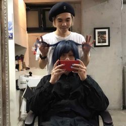 【派手髪】渋谷・原宿のヘアサロンWille（ヴィレ）でブルーに染めてもらった